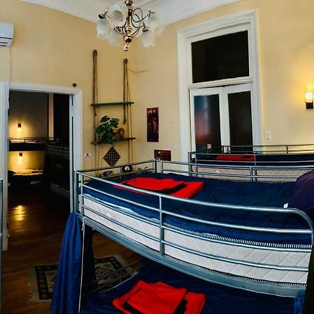 Lilus Hostel Батуми Экстерьер фото
