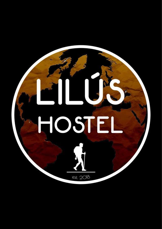 Lilus Hostel Батуми Экстерьер фото